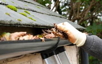 gutter cleaning Brynsiencyn, Isle Of Anglesey